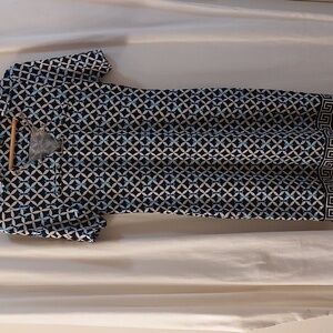 EUC White House Black Market Geometric Mod dress. Size XS